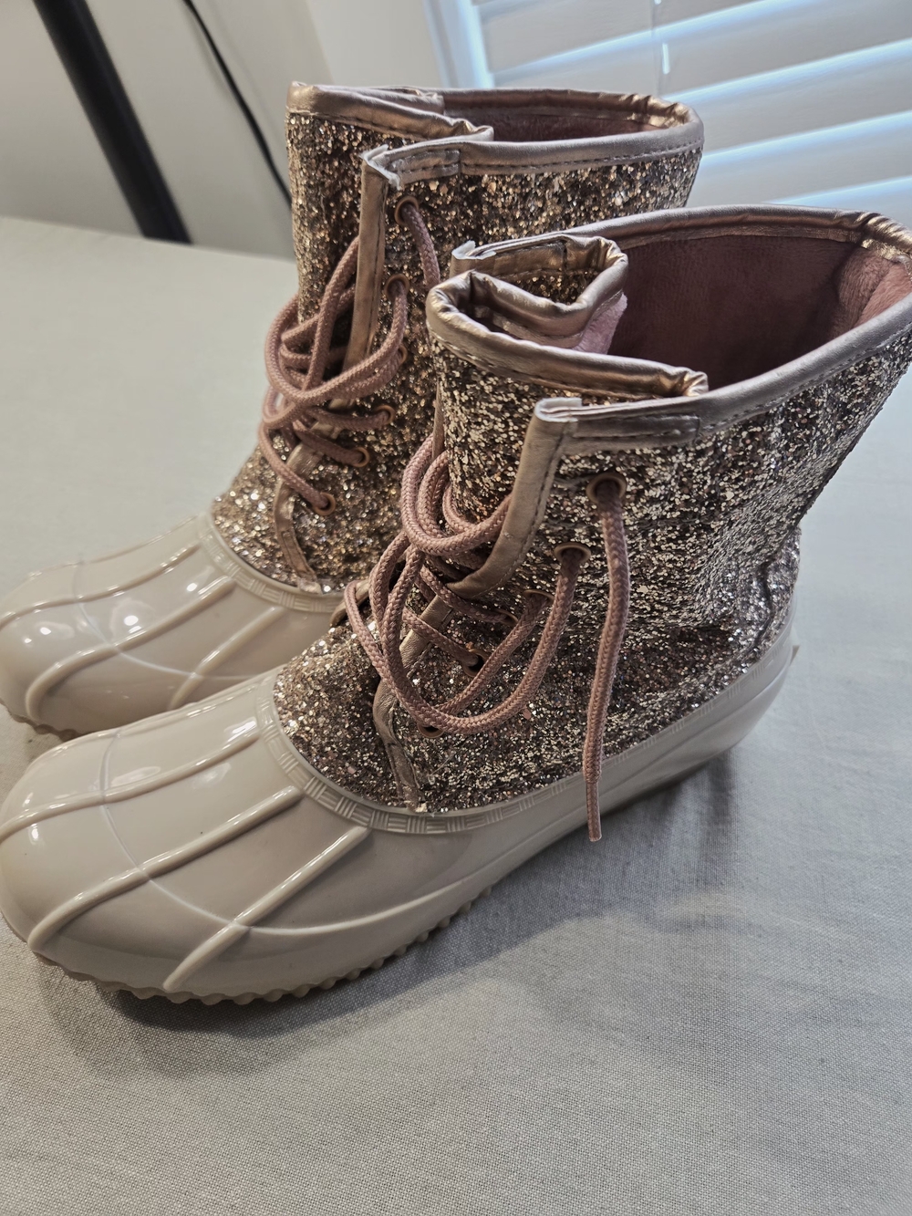 Sugar Women's Glitter Lace-Up Duck Boots in Rose Size 10